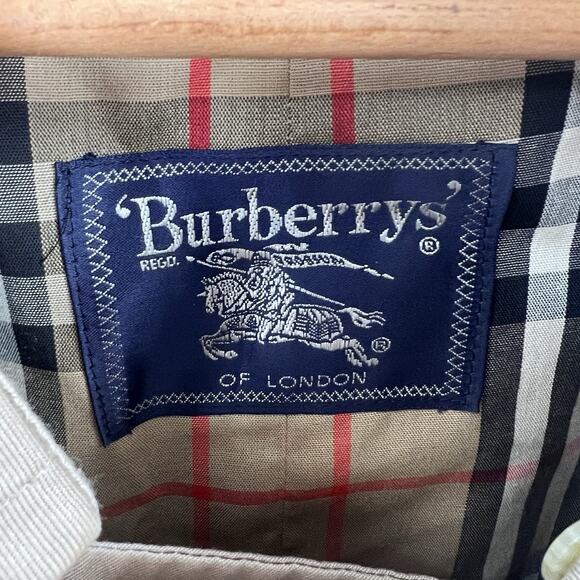 Vintage Burberrys of London Tan Trench Coat with Nova Check Lining Mens 44 - Picture 16 of 16